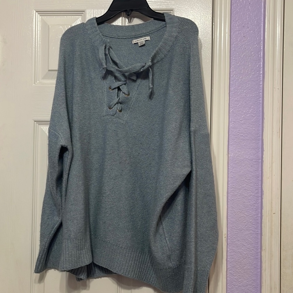 Women’s American Eagle light blue sweater size XS